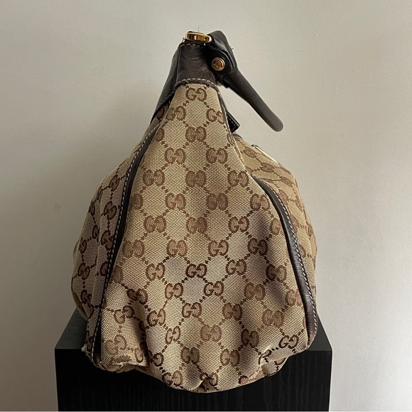 GG Canvas Medium D-Ring Hobo Bag - Picture 5 of 15